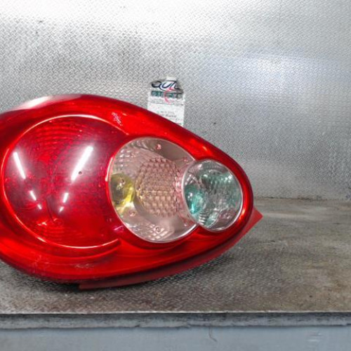 Feu arrière droit Toyota AYGO 1.4 hdi (2005-2010)