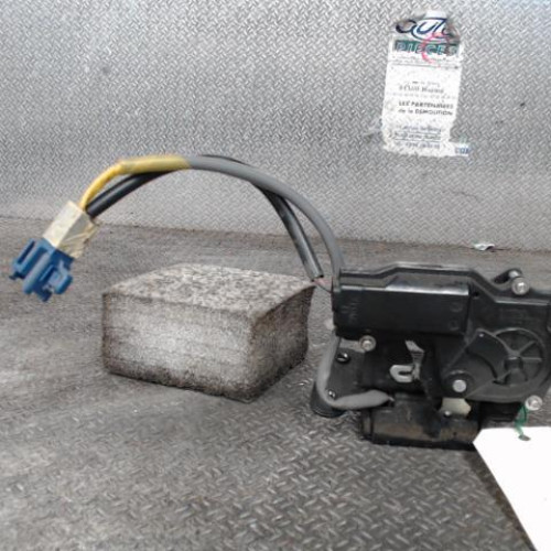 Moteur electrique de hayon-coffre Toyota COROLLA Verso 2.2 d-4d (2005-2009) 5 portes