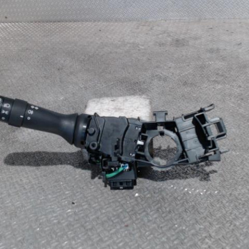 Commande clignotant Toyota YARIS 1.0 (2018)