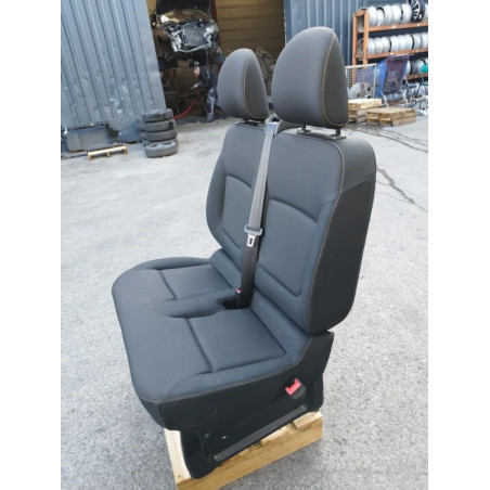 Banquette avant Renault TRAFIC III Camionnette 1.6 dci 120 (2014)