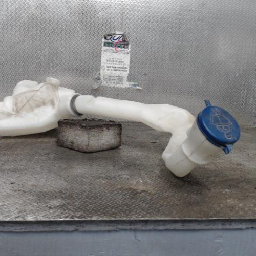 Reservoir lave-glace avant Peugeot 2008 I 1.6 hdi (2013)