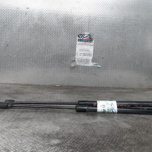 Verin gauche hayon Opel CORSA C 1.2 (2000-2009)