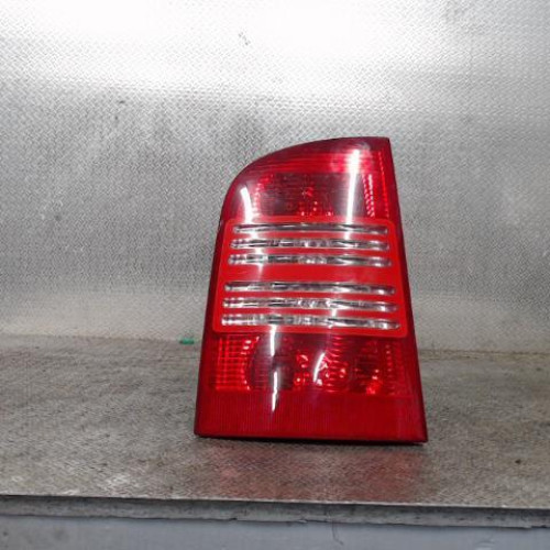 Feu arrière gauche Skoda OCTAVIA I Combi 1.9 tdi (1998-2010)