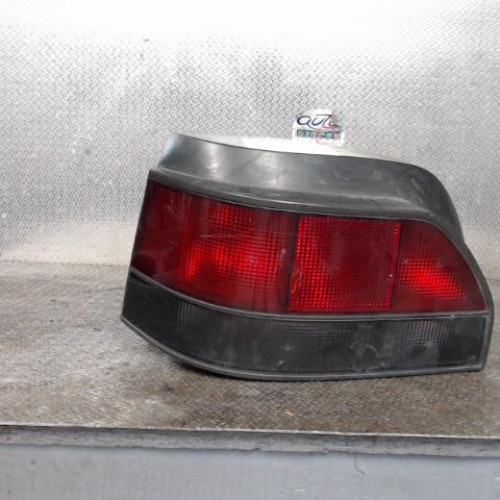 Feu arrière gauche Renault CLIO I 1.9 d (1991-1998)