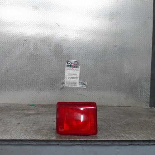 Feu de pare-choc  ard Peugeot 407 SW 2.0 hdi (2008-2010)