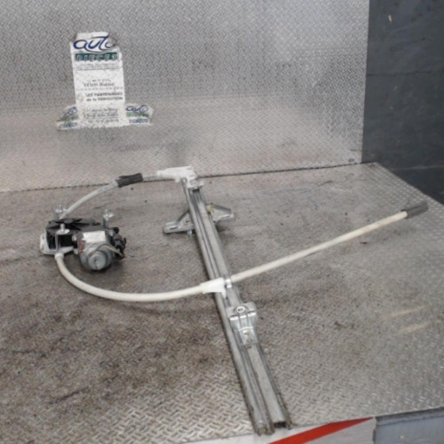 Mecanisme  moteur lève-glace avant droit Renault MASTER II Camionnette 1.9 dci 80 (2001)