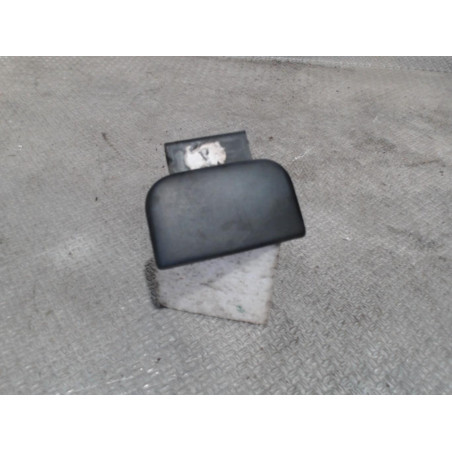 Poignee ext porte avg Peugeot 106 II 1.4 i (1996-2004)