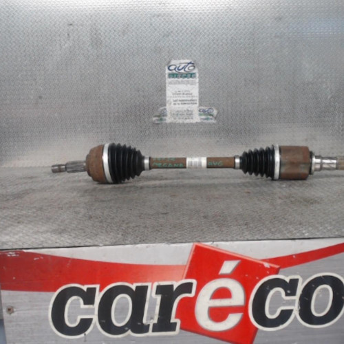 Transmission avant gauche Renault MEGANE III Grandtour 1.9 dci (2009)