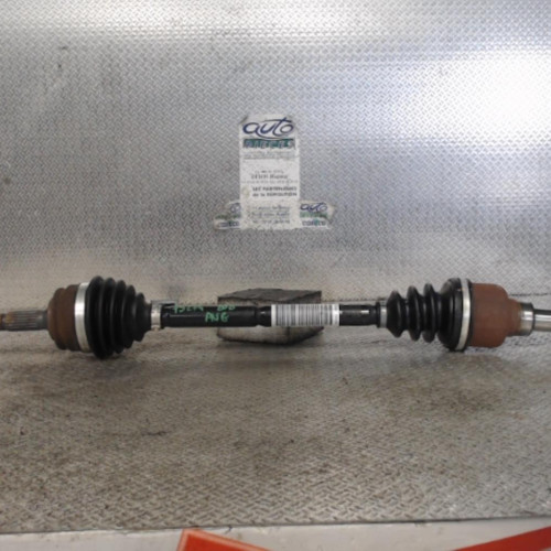 Transmission avant gauche Peugeot 208 I 1.2 vti 82 (2012)