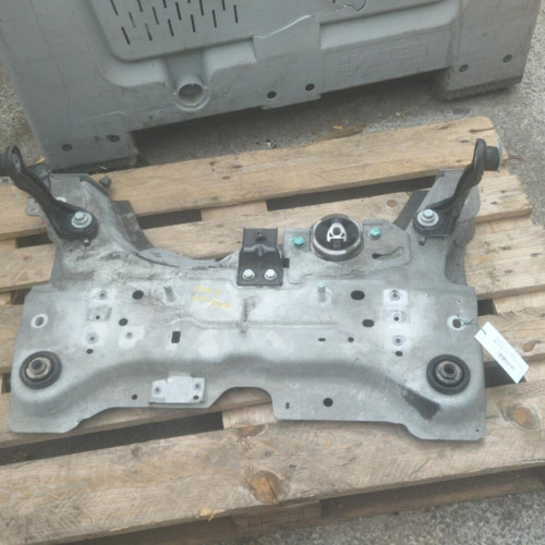 Berceau moteur avant RENAULT LATITUDE  LATITUDE