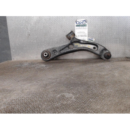 Triangle inf avd Opel AGILA 1.0 (2008-2011)