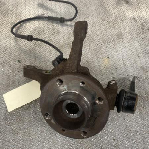 Moyeu avg Renault TWINGO I 1.2 (1996-2007) 3 portes