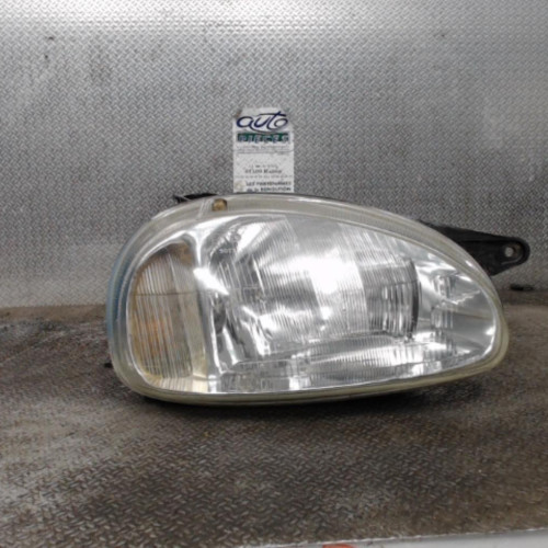 Phare droit Opel CORSA B 1.4 i (1993-2000)