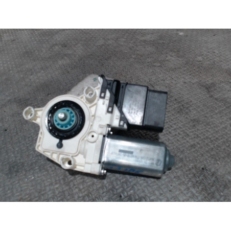 Moteur leve-vitre ard Vw PASSAT B6 Variant 2.0 bluetdi (2009-2010)