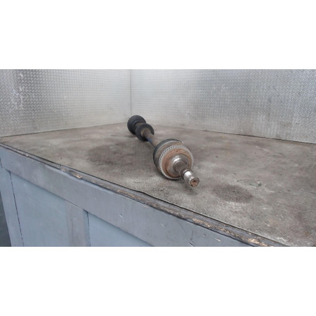 Transmission avant droite Toyota YARIS VERSO 1.4 d-4d (2000-2005)