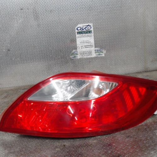 Feu arrière droit Mazda 2 1.3 (2007-2015)