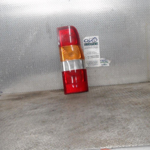 Feu arrière droit Ford TRANSIT Camionnette 2.0 di (2000-2006)
