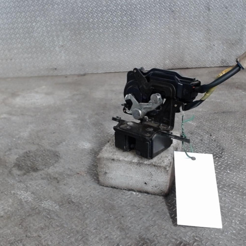 Moteur electrique de hayon-coffre Toyota YARIS 1.3 vvt-i (2005-2010)