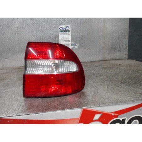Feu arrière droit Volvo V40 Break 2.0 t (1997-2000)