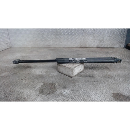 Verin gauche hayon Seat LEON 1.6 tdi (2012-2020)