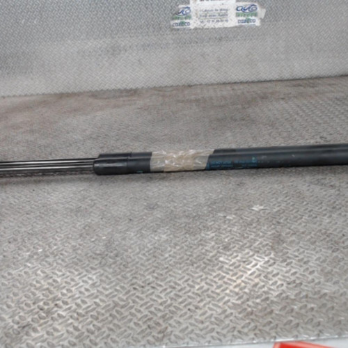 Verin gauche hayon Ford MONDEO IV A trois volumes 1.8 tdci (2007-2015)