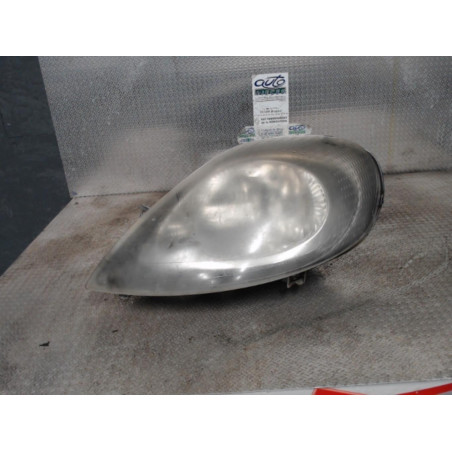 Phare gauche Nissan PRIMASTAR Camionnette 1.9 dci 100 (2002)