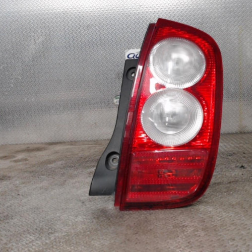 Feu arrière droit Nissan MICRA III 1.2 16v (2003-2010)