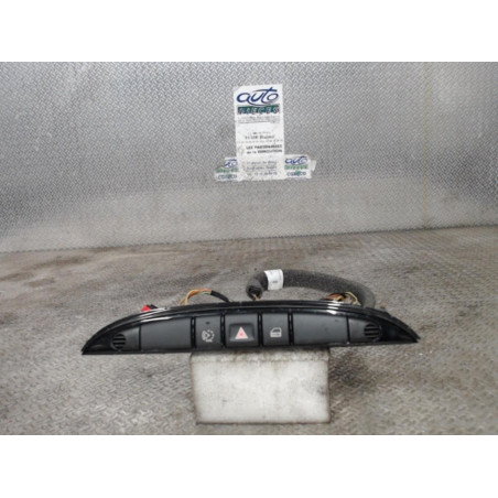Bouton de warning Jaguar XJ D 2.7 (2005-2009)