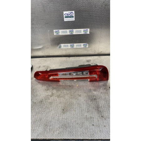 Feu arrière droit Ford C-MAX 1.8 tdci (2007-2010) 5 portes