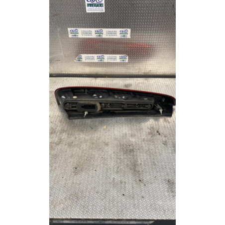 Feu arrière droit Ford C-MAX 1.8 tdci (2007-2010) 5 portes