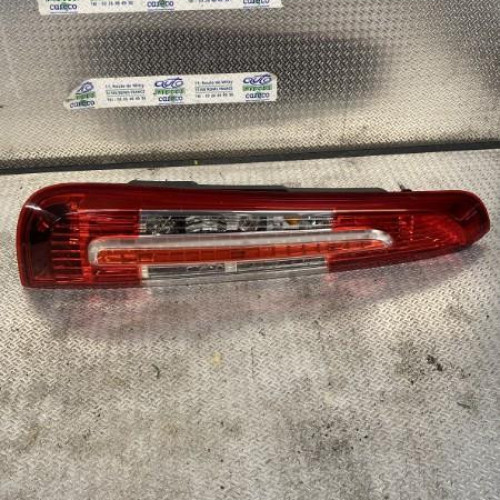Feu arrière gauche Ford C-MAX 1.8 tdci (2007-2010) 5 portes