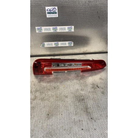 Feu arrière gauche Ford C-MAX 1.8 tdci (2007-2010) 5 portes