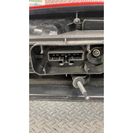 Feu arrière gauche Ford C-MAX 1.8 tdci (2007-2010) 5 portes