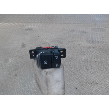 Interrupteur commande de frein a main Renault TALISMAN 1.8 tce 225 (2018)