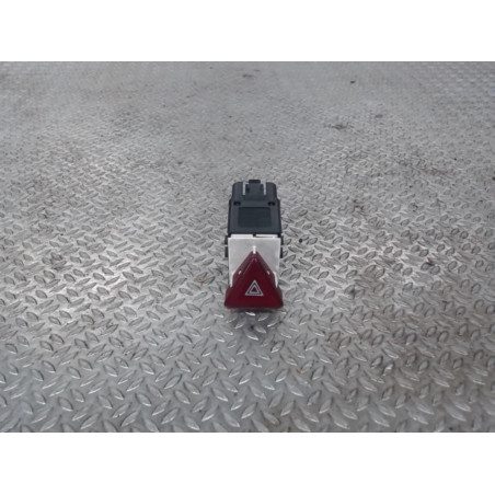 Bouton de warning VOLKSWAGEN PASSAT 5  PASSAT 5 CC COUPE