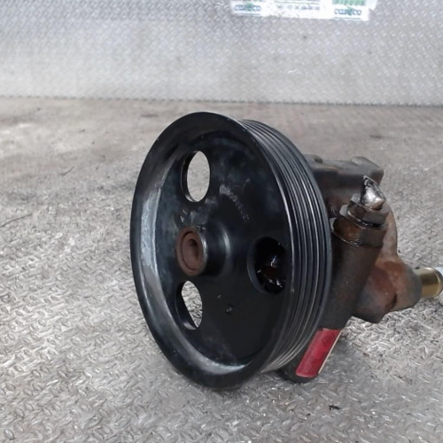 Pompe direction assistee Renault CLIO II 1.4 16v (2000-2008) 5 portes