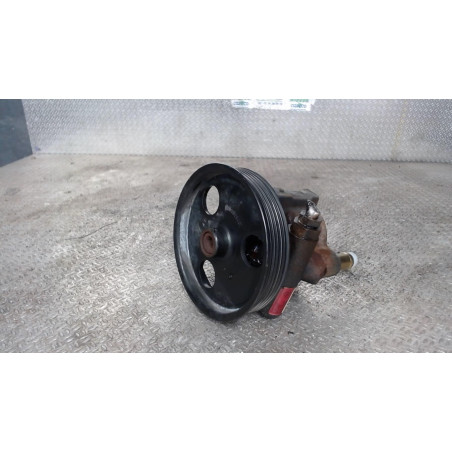 Pompe direction assistee Renault CLIO II 1.4 16v (2000-2008) 5 portes