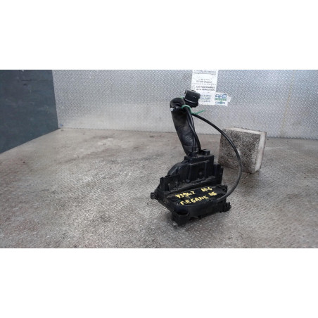 Serrure porte arg Renault MEGANE III 3-5 portes 1.5 dci (2009) 5 portes