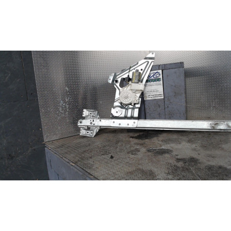Mecanismemoteur leve-glace avg Mercedes-benz SPRINTER 3-t Camionnette 210 cdi (2009)