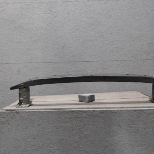 Renfort pare-choc avant Toyota AURIS 2.0 d-4d (2006-2012)