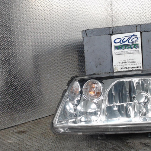 Phare gauche Vw BORA I 1.9 tdi (1998-2005)