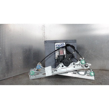 Mecanisme  moteur lève-glace avant droit Renault MEGANE IV 3-5 portes 1.2 tce 100 (2015)