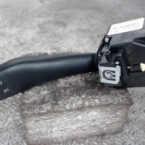 Commande clignotant Vw GOLF VI 2.0 tdi (2008-2013) 5 portes