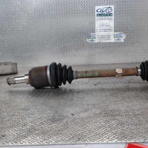 Transmission avant gauche FIAT PUNTO 1  0