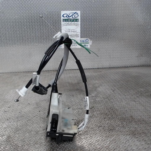 Serrure porte avg Peugeot 208 I 1.2 vti 82 (2012)