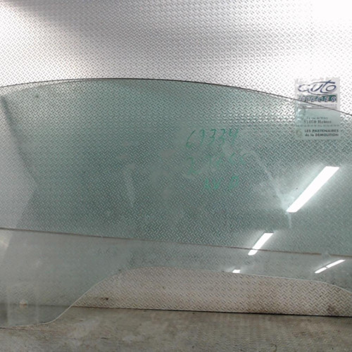Glace porte av d PEUGEOT 207  0