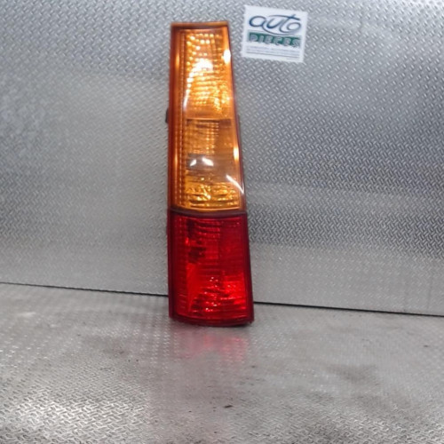 Feu arrière gauche Suzuki IGNIS II 1.3 ddis (2003)