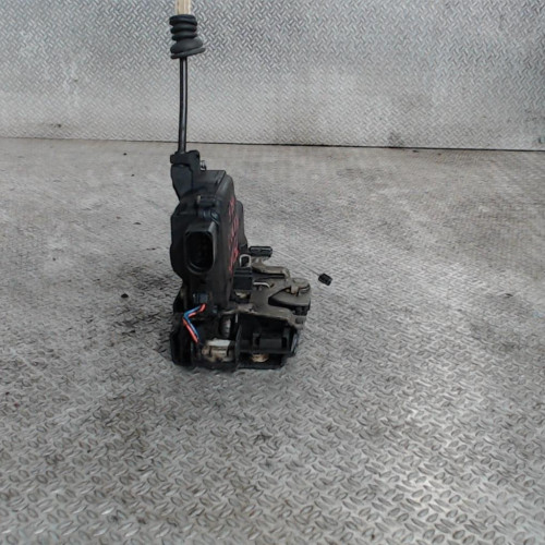 Serrure porte ard Seat TOLEDO II 1.9 tdi (1999-2004)