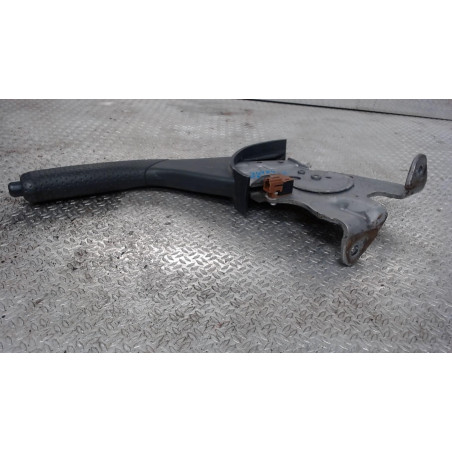 Levier frein a main Toyota RAV 4 III 2.2 d 4wd (2006-2012)