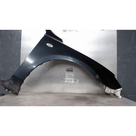 Aile avant droite Mazda 3 A trois volumes 1.6 di turbo (2004-2009)